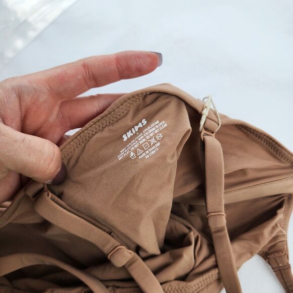 SKIMS Adaptive Square Neck Bodysuit Sienna Nude Tan New NWT S Shapewear - Picture 8 of 10